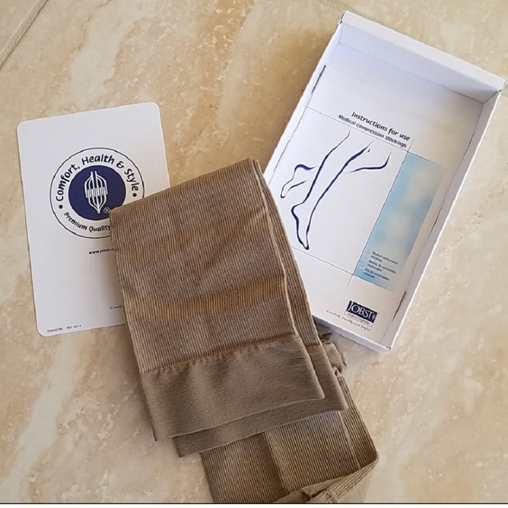 NWT Medical Compression 🧦 Socks - Picture 3 of 5